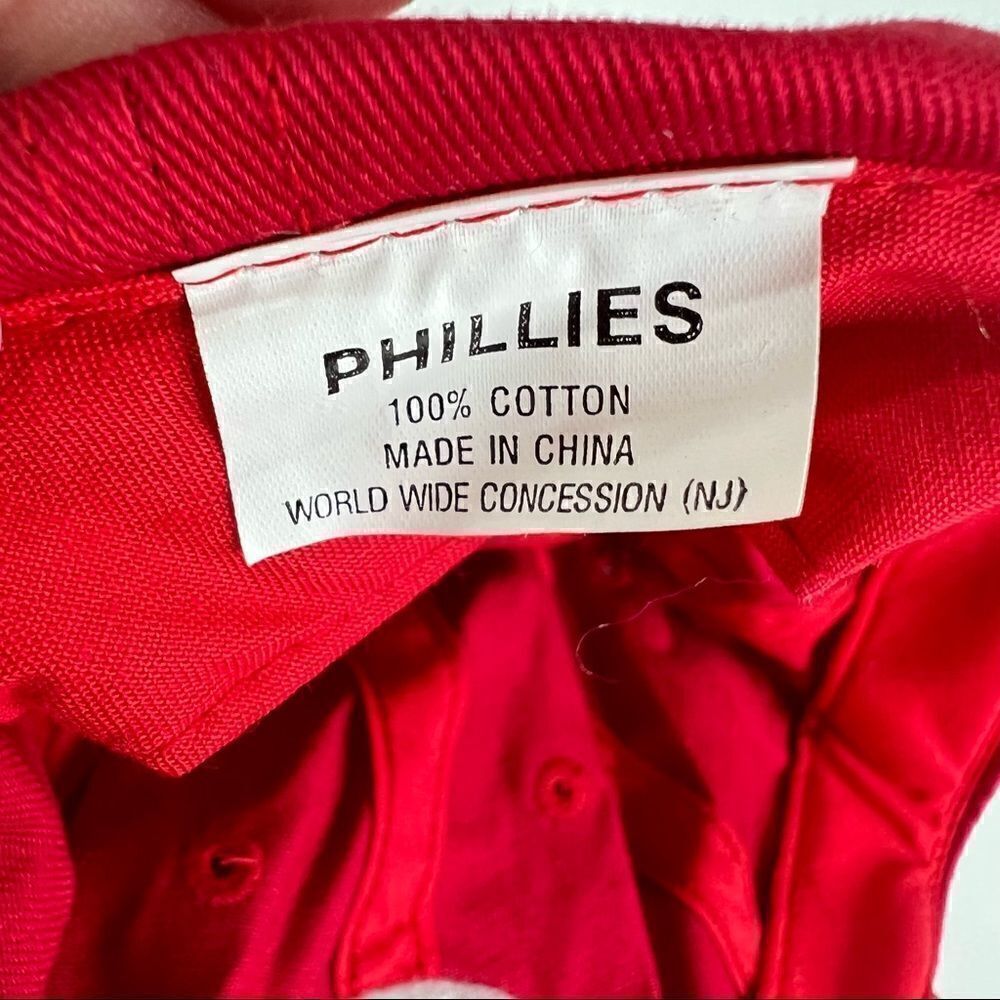 Models Philadelphia Phillies Red Ball Cap - Picture 10 of 12